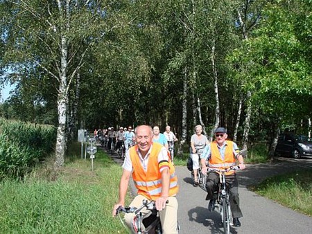 115 fietsers van Okra - Neerpelt