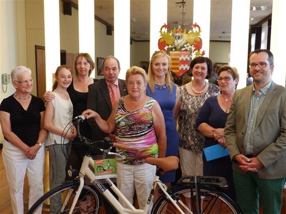 Actie belgerinkel: fiets gaat naar Mia Hendrikx - Hamont-Achel