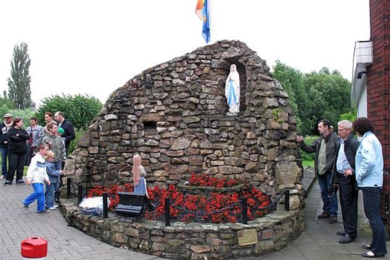 Daar staat ze... - Tongeren