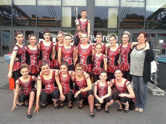 EK showdans voor Golden Passion Dancers - Lommel