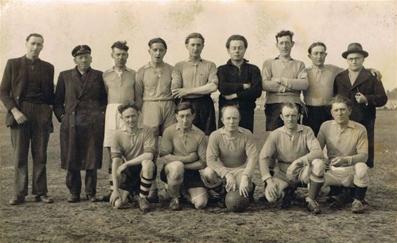 Herinneringen: de voetbalploeg van de RTT - Neerpelt