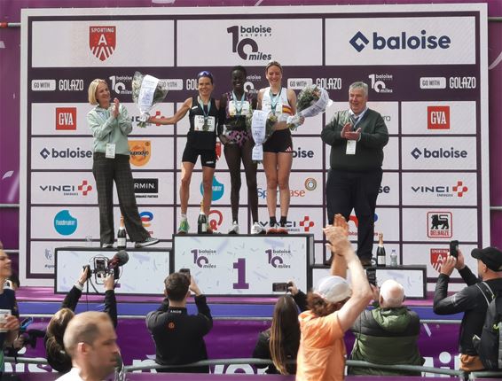 Imana Truyers wint 10 Miles van Antwerpen - Hechtel-Eksel