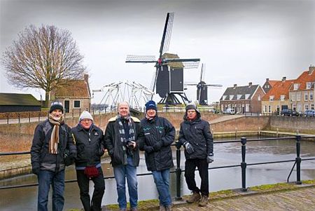 Lutlommelse molen maalt in Nederland - Lommel