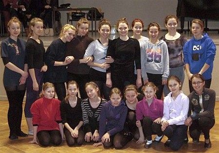 Poolse balletdanseresjes op bezoek - Neerpelt