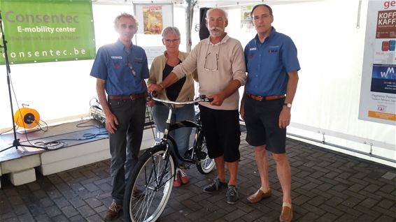 650 deelnemers voor Vaheja-fietstocht - Neerpelt