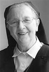 Zuster Leontine Vanhengel overleden - Neerpelt