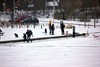 Lommel - Spelen in de sneeuw bij het ijs