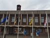 Hamont-Achel - Aanslagen: vlaggen halfstok