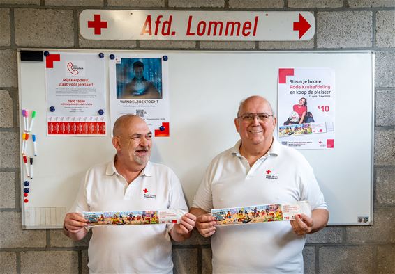 Lommel - 1.700 pleisters voor Rode Kruis Lommel