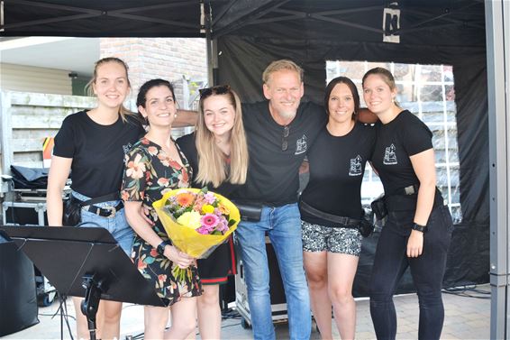 10 jaar Trefhuysch duchtig gevierd - Lommel