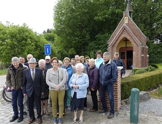 100-jarige Jaak bidt voor - Peer