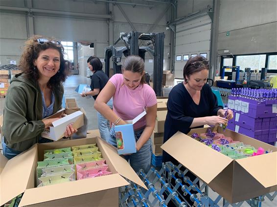 1000 paaspakketjes voor het goede doel - Beringen