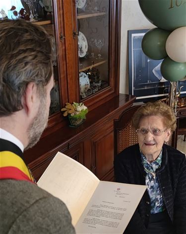 102-jarige Madeleine gevierd - Bocholt