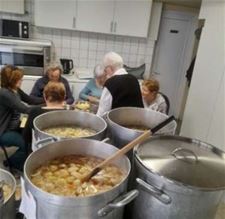 150 liter soep voor Broederlijk Delen - Peer