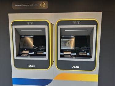 1925 handtekeningen eisen bankautomaat in Eksel - Hechtel-Eksel