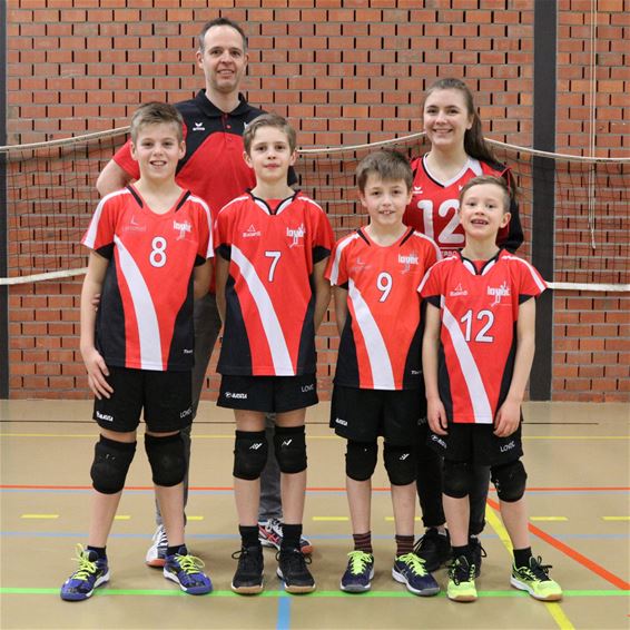 2 kampioenen bij volley-jongens U11 Lovoc - Lommel