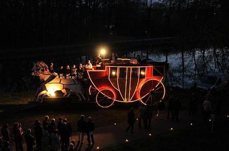 2000 man voor Lilse sfeerwandeling - Neerpelt