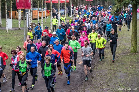 217 lopers aan de start in Dommelhofpark - Neerpelt