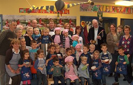250 soepkommen en kookpot als prijs - Overpelt