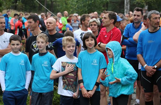 271 joggers voor Beringse Bosloop - Beringen