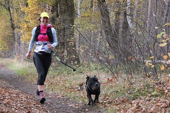 300 trailrunners tijdens Duinengordeltrail - Oudsbergen