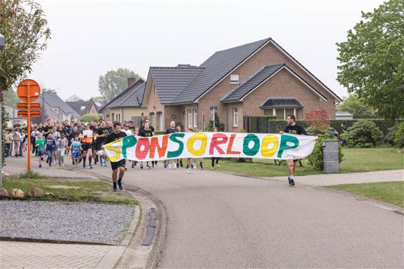 33e editie van sponsorloop Sint-Elisabethschool - Peer
