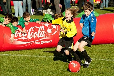 350 jonge voetbalteams op Esperanza - Neerpelt