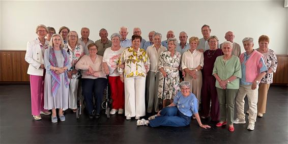 80-jarigen van Neerpelt vierden samen feest - Pelt