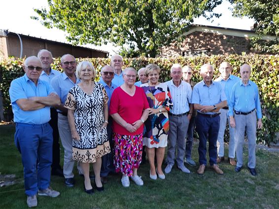 80-jarigen van Wijchmaal vieren reünie - Peer