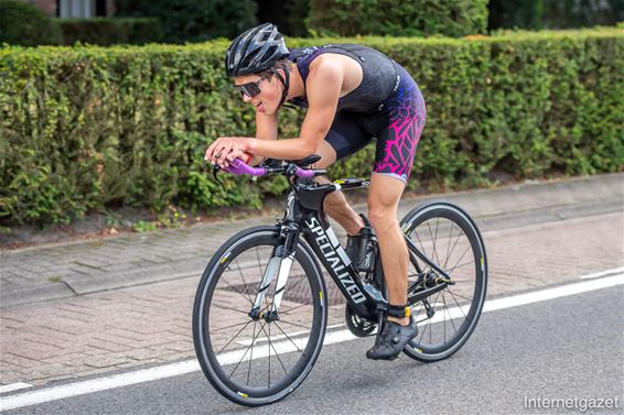 Negen Peltenaren in de Hoeks Triatlon - Pelt