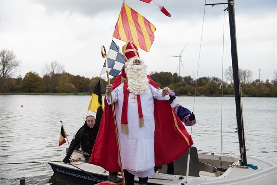 Aankomst Sinterklaas aan de Paalse Plas - Beringen