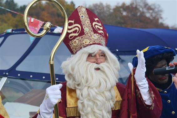 Aankomst Sinterklaas in de Barrier - Lommel