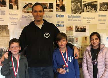 Achelse familie wint Raindropchess-kampioenschap - Hamont-Achel & Pelt