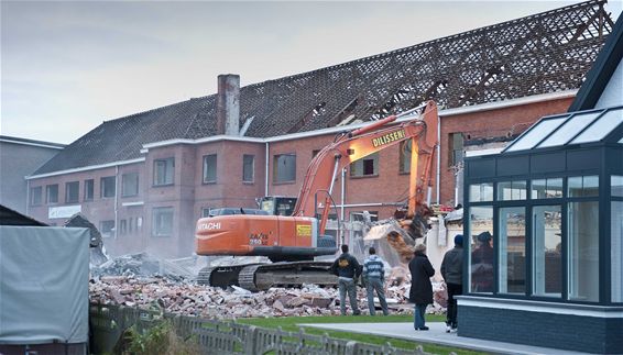 Afbraak in de Kloosterstraat hervat - Lommel