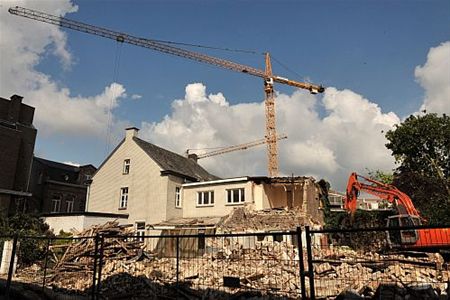 Afbraak in Korte Heerstraat begonnen - Neerpelt