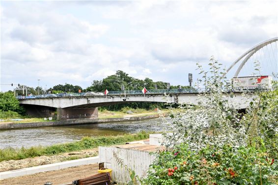 Afbraak oude brug Beringen op 25 en 26 september - Beringen