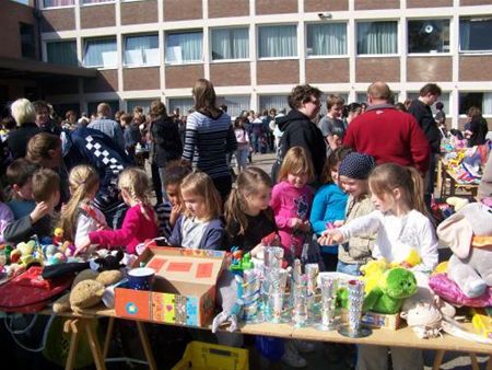 Afrikamarkt in De Robbert - Hamont-Achel