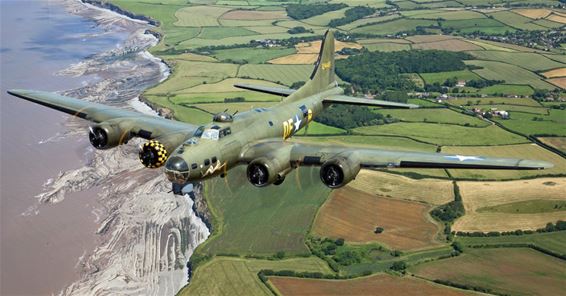 Airshow in het teken van 75 jaar bevrijding