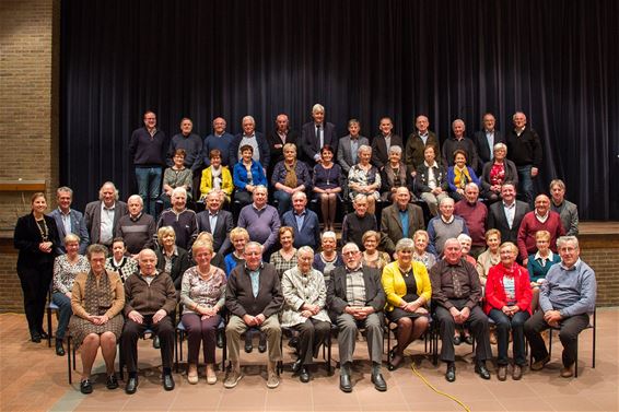 Alle jubilarissen op één foto - Hechtel-Eksel