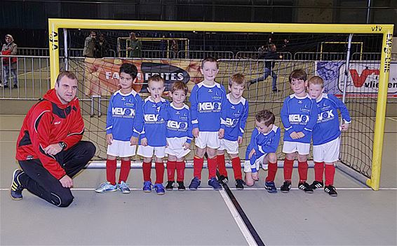 Allerjongsten bijten spits af op Futsaltoernooi - Lommel