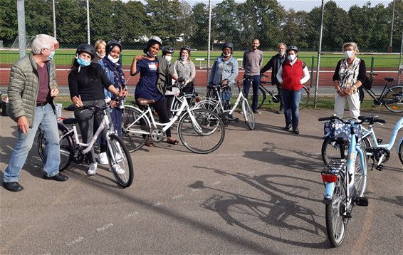 Anderstaligen leerden fietsen - Pelt