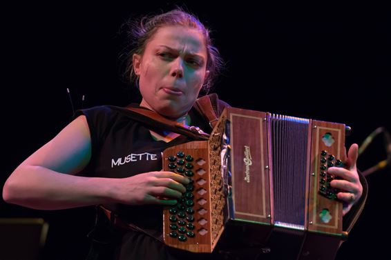 Anne Niepold brengt Dommelhof in vervoering - Neerpelt