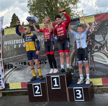 Arthur Timmermans sprint naar podiumplaats - Hamont-Achel