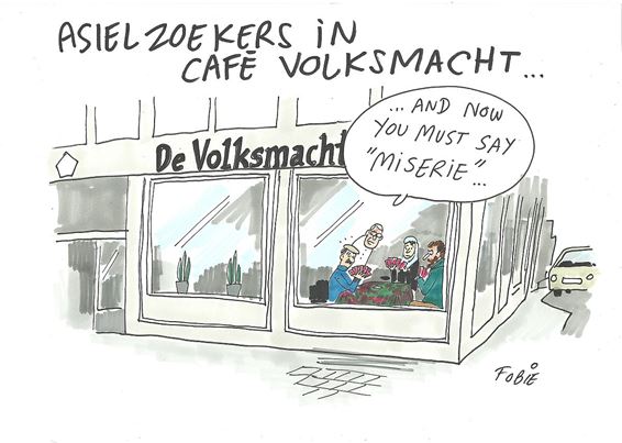 Asielzoekers boven De Volksmacht... - Neerpelt