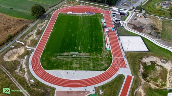 Bree - Atletiekpiste De Weeg open van 7 tot 23 uur