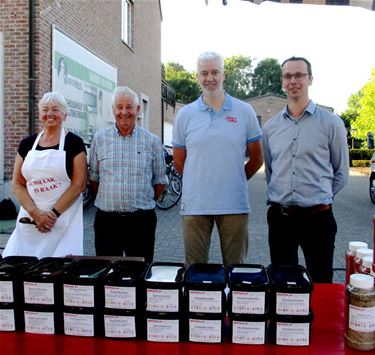 Avondmarkt in de Leopoldlaan - Lommel