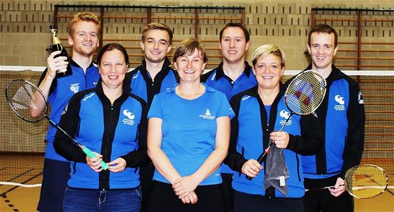 Badminton: 2de gemengde ploeg kampioen - Neerpelt