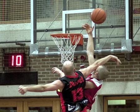 Basket: neusbreuk voor Kim Maes - Lommel