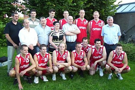 Basketbalclub stelt nieuwe ploeg voor - Lommel