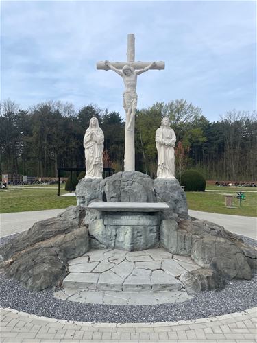 Beeldengroep gerestaureerd - Beringen